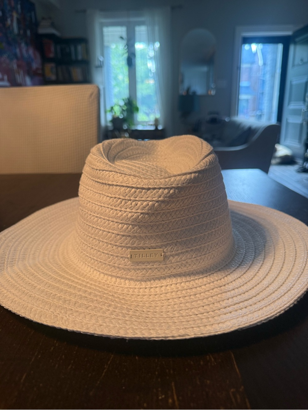 Tilley Women’s White Straw Sun Hat - L/XL